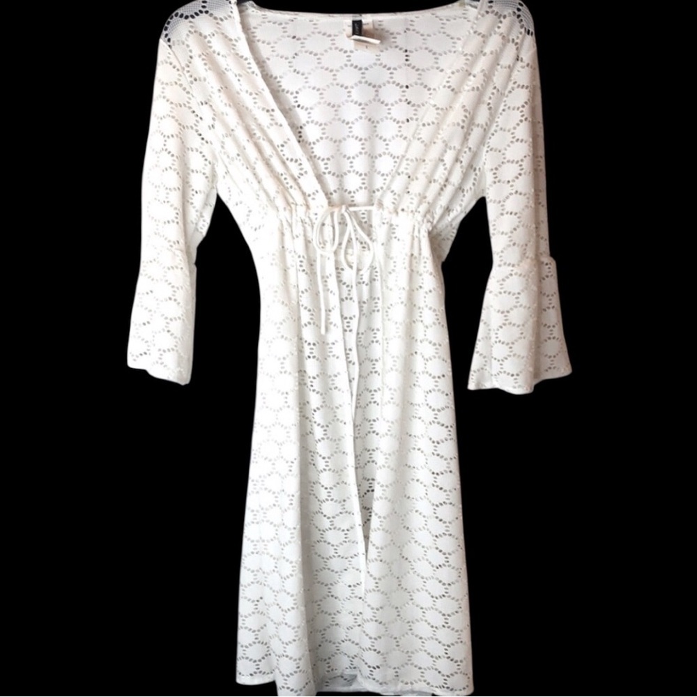 Jantzen White Eyelet Swim Coverup Flared 3/4 Sleeves Women’s Small EUC